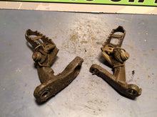 Load image into Gallery viewer, 1984 Honda XL250r Foot Pegs foot rest peg left right xl250 set mounts
