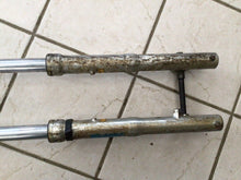 Load image into Gallery viewer, 1984 Honda XL250R OEM Front Forks triple tree for parts  51400-KL4-671
