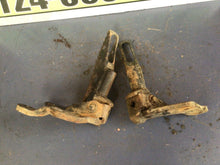 Load image into Gallery viewer, 1991 91 HONDA TRX250X TRX 250X 250 FOURTRAX FOOT PEGS
