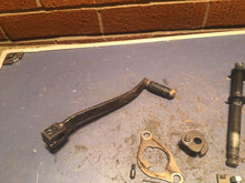 Load image into Gallery viewer, 1991 Honda trx 250 X 2x4 Shifter Shift Shaft 250x shifter hardware pawls
