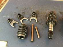 Load image into Gallery viewer, 2007 2004-2007 Honda CRF250R Transmission Gearbox Both Shafts Gears Shift Drum
