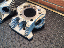 Load image into Gallery viewer, 92 Up 1993 Harley Sportster 883 Cylinder Heads intake exhaust valves 8k miles GO
