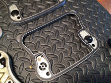 Load image into Gallery viewer, 1993 Harley Sportster 883 1200 Rear Front Cylinder Head Cover Rocker Boxes Arms
