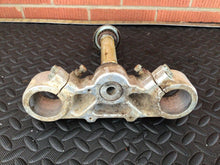 Load image into Gallery viewer, 1995 KTM 300 MXC STEERING STEM TRIPLE TREE 54601132044 54601134000
