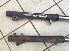 Load image into Gallery viewer, 95 KTM 250 300 EXC MXC SX OEM FRONT FORKS RIGHT LEFT FORK TUBES TREES 250SX
