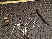Load image into Gallery viewer, 07-09 HONDA CRF150RB CRF150R case saver timing chain guide bolts clutch arm

