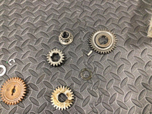 Load image into Gallery viewer, 2004 Suzuki LTZ400 z400 Crank Reduction oil pump Gears Misc 2003-2007
