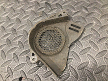Load image into Gallery viewer, 1992 1990-1999 SUZUKI DR 350 DR 250 Left Crankcase Cover Engine Sprocket Cover
