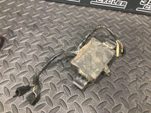 Load image into Gallery viewer, 1992 1990-1996 Suzuki DR 250 DR 350 CDI Ignition Unit Ignition CDI Unit OEM
