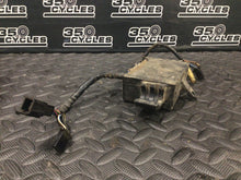 Load image into Gallery viewer, 1992 1990-1996 Suzuki DR 250 DR 350 CDI Ignition Unit Ignition CDI Unit OEM
