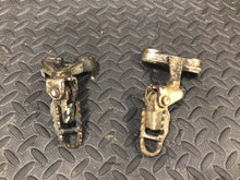 Load image into Gallery viewer, 91 Suzuki DR350 DR 350 250 OEM Footpegs Foot Peg Rest Mount Bracket 7-A
