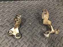 Load image into Gallery viewer, 91 Suzuki DR350 DR 350 250 OEM Footpegs Foot Peg Rest Mount Bracket 7-A
