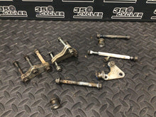 Load image into Gallery viewer, 1990 90-99 Suzuki DR 350 DR350 Misc Motor Mount Bracket
