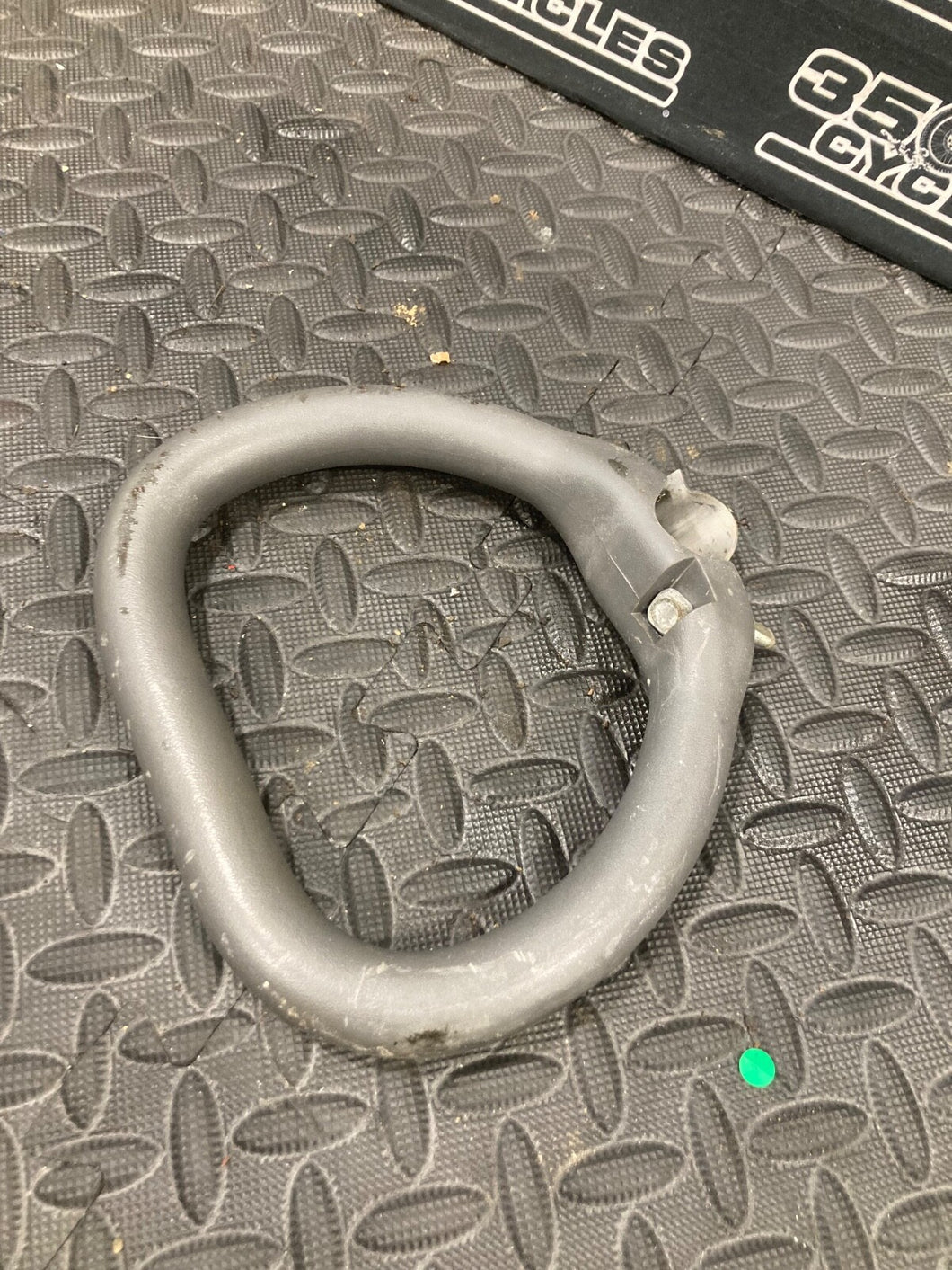 Husqvarna 122C String Trimmer loop handle used good