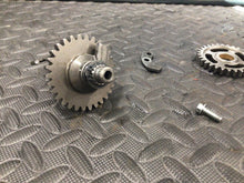 Load image into Gallery viewer, 94-98 KAWASAKI KX 125 KX125 KICK START SHAFT GEAR OEM KICKER GEARS 13066-1101 #2
