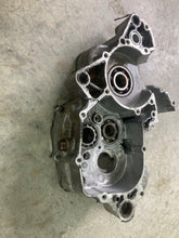 Load image into Gallery viewer, 1997 KAWASAKI KX125 RIGHT CRANKCASE HALF 14001-1248

