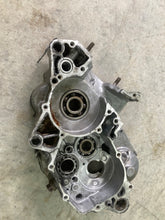 Load image into Gallery viewer, 1997 KAWASAKI KX125 RIGHT CRANKCASE HALF 14001-1248
