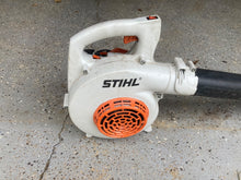 Load image into Gallery viewer, STIHL BG 50 handheld Leaf Blower Functions Properly Gas Powered
