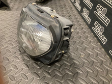 Load image into Gallery viewer, 1994 Yamaha XJ 600 Seca II 2 Headlight Stay Lamp Lens 4BR-28357-00-00 1994-1996
