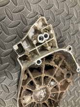 Load image into Gallery viewer, YAMAHA 92-98 SECA II 600 92-95 XJ600S SPROCKET COVER 4BR-15411-01-00 R5.BX25
