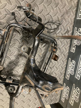 Load image into Gallery viewer, Yamaha Seca 600 11 2 XJ 600 1994 94 fairing headlight gauge mounting bracket
