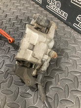 Load image into Gallery viewer, 95 Yamaha XJ 600 Seca II 2 front Brake Caliper master cylinder  1992-1998

