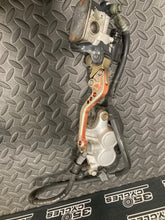 Load image into Gallery viewer, 95 Yamaha XJ 600 Seca II 2 front Brake Caliper master cylinder  1992-1998

