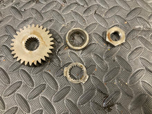Load image into Gallery viewer, 1994 Yamaha XJ600 Seca 2 Starter gear Assembly
