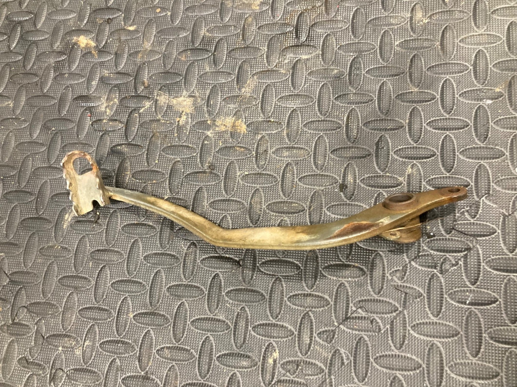 1996 YAMAHA WARRIOR 350 YFM350X REAR BACK BRAKE PEDAL STOP LEVER 3GD-27211-30-00