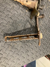 Load image into Gallery viewer, 90-04 Genuine Yamaha Warrior 350 Right Left Foot Peg Pegs shifter 1990-2004
