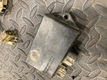 Load image into Gallery viewer, 97-01 1998 Warrior 350 OEM CDI Electrical Computer ECU Unit 3GD-85540-40-00 rect
