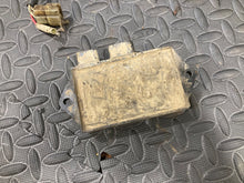 Load image into Gallery viewer, 97-01 1998 Warrior 350 OEM CDI Electrical Computer ECU Unit 3GD-85540-40-00 rect
