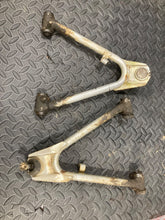 Load image into Gallery viewer, 89-04 Yamaha Warrior Front A Arm Arms Upper Lower Right Warrior 350
