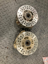 Load image into Gallery viewer, 1999 Yamaha Warrior YFM350 OEM Front Spindle Knuckles Hubs &amp; Rotors Left &amp; Right
