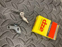 Load image into Gallery viewer, CZ 125 175 Jawa 250 350 Ignition Points Contact Set NOS Effe 350
