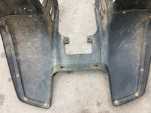 Load image into Gallery viewer, 1999 2000 2001 Yamaha YFM350X YFM350 YFM 350 X Warrior OEM Front Fender Plastic
