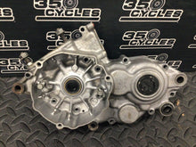 Load image into Gallery viewer, 2003 SUZUKI 02-06 RM85 RM85L OEM LEFT ENGINE MOTOR CRANKCASE CRANK CASES BLOCK
