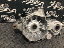 Load image into Gallery viewer, 2003 SUZUKI 02-06 RM85 RM85L OEM LEFT ENGINE MOTOR CRANKCASE CRANK CASES BLOCK

