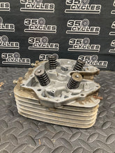 Load image into Gallery viewer, 1999 - 2007 Honda Trx400ex Cylinder Head Valves 12200-KCY-670
