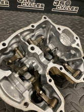 Load image into Gallery viewer, TRX 400EX HONDA 2005 TRX 400EX 2005 ROCKER ARM ASSEMBLY HEAD COVER
