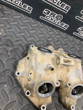 Load image into Gallery viewer, TRX 400EX HONDA 2005 TRX 400EX 2005 ROCKER ARM ASSEMBLY HEAD COVER
