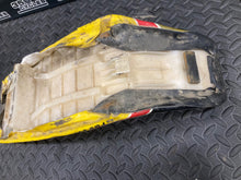 Load image into Gallery viewer, 2000  SUZUKI RM80 RM 80 SEAT SADDLE OEM
