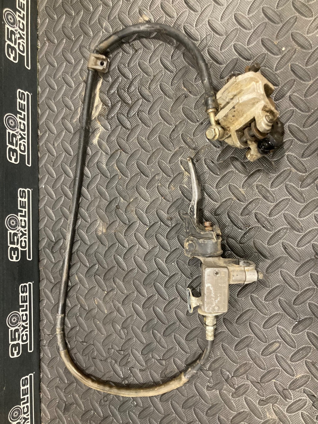 2003 03 SUZUKI RM 85 RM85 FRONT BRAKE CALIPER assembly master cylinder