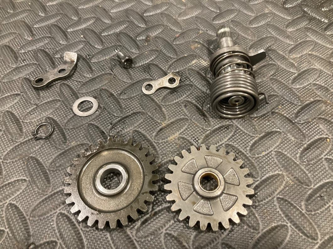 02+ Suzuki RM85 RM85L Kicker Kick Start Starter Gear Shaft Recoil