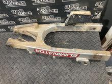 Load image into Gallery viewer, 02-23 SUZUKI RM 85 RM 85L OEM PIVOT swing arm  SWINGARM SHAFT 61211-02B40
