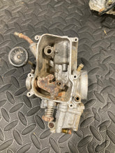 Load image into Gallery viewer, 1999 YAMAHA WARRIOR 350 YFM CARB CARBURETOR 3GD-14101-00-00
