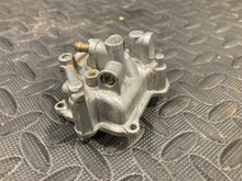 Load image into Gallery viewer, 1999 YAMAHA WARRIOR 350 YFM CARB CARBURETOR Bowl
