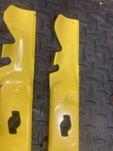 Load image into Gallery viewer, CUB CADET 742P05094-X 17.271&quot; 2 Pack Blade S-Shaped Hole XT1-LT50 ZT1-50 ZT2-50
