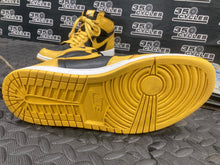Load image into Gallery viewer, Nike Air Jordan 1 Retro OG High Pollen 555088-701 Men’s Size 10
