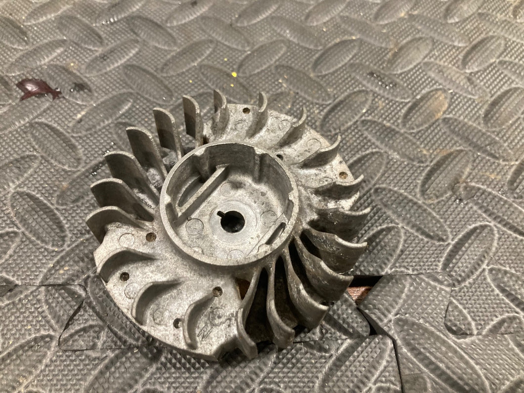 STIHL 020T MS200T CHAINSAW FAN ROTOR OEM FLYWHEEL 1129 400 1200 MS 200T